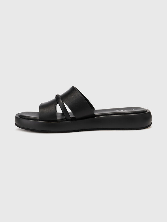 LOTUS II PACHA slides with logo - 4