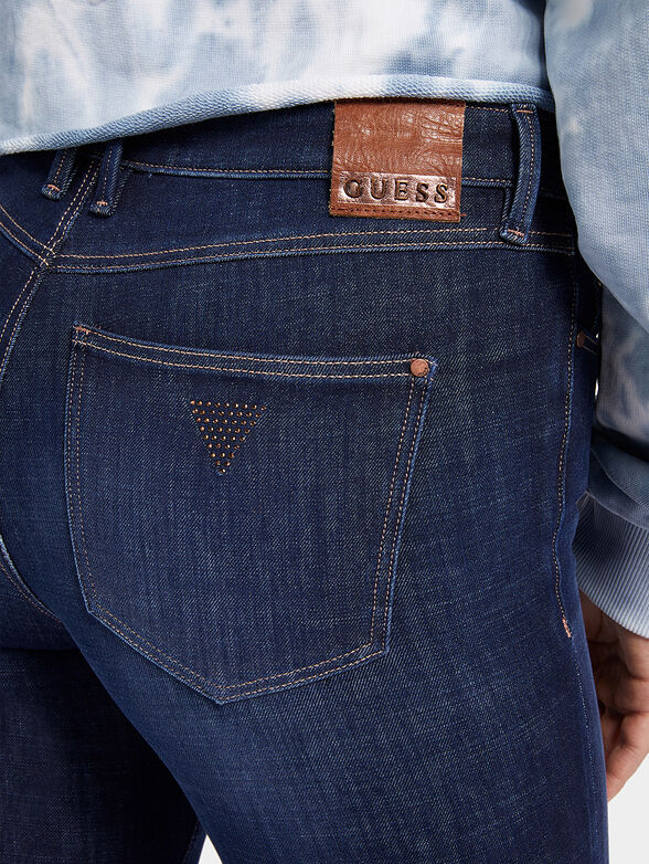 Dark blue jeans with rhinestones accent - 3
