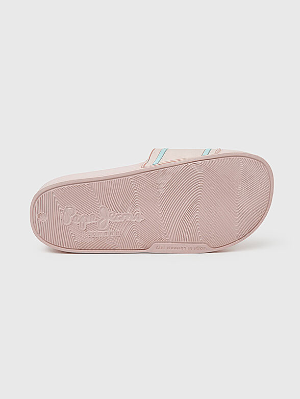 Pink beach slippers with logo - 5