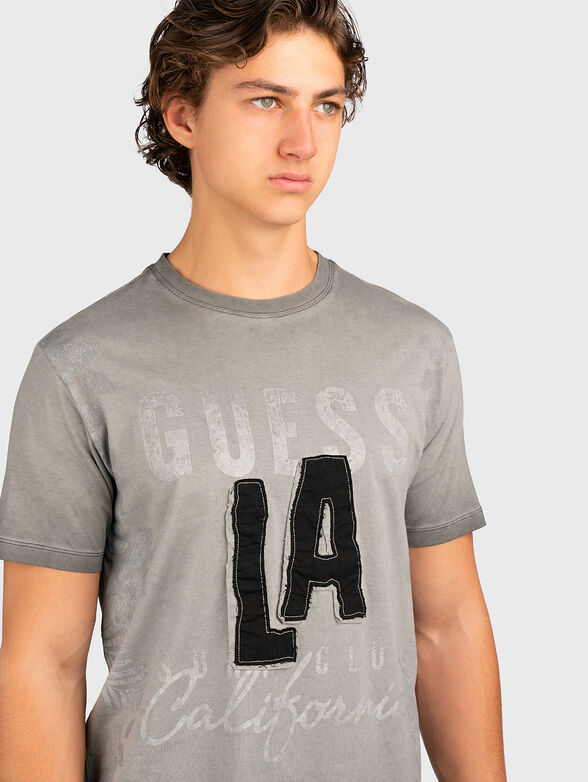 T-shirt with contrasting print - 4