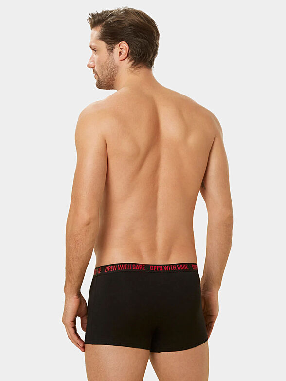 LOVE IT trunks with contrasting accent - 2
