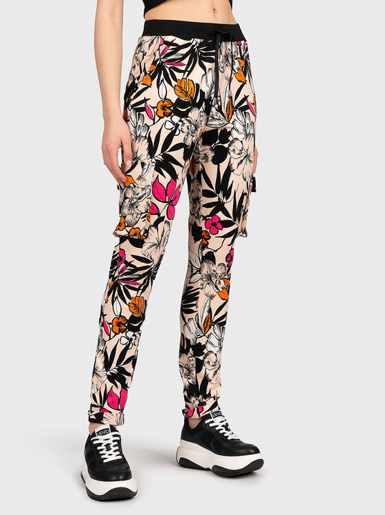 Sports pants with in black color - 1