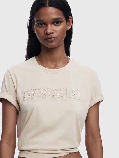 Cotton T-shirt with oval neckline - 4