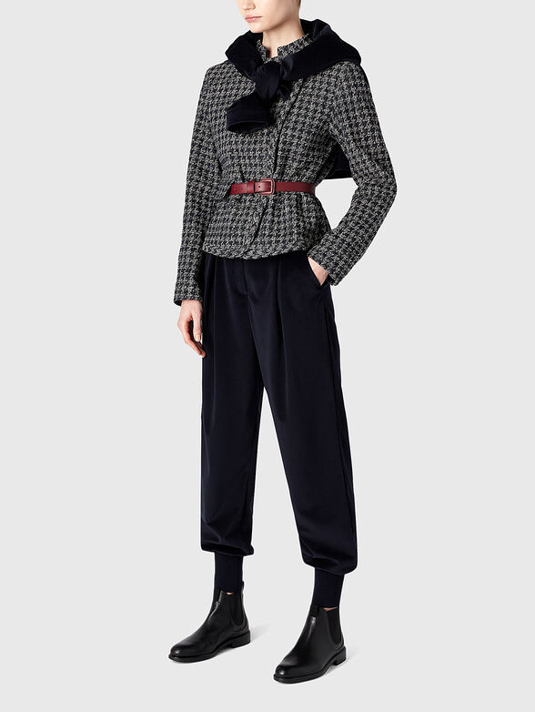 Cropped jacket with belt - 1