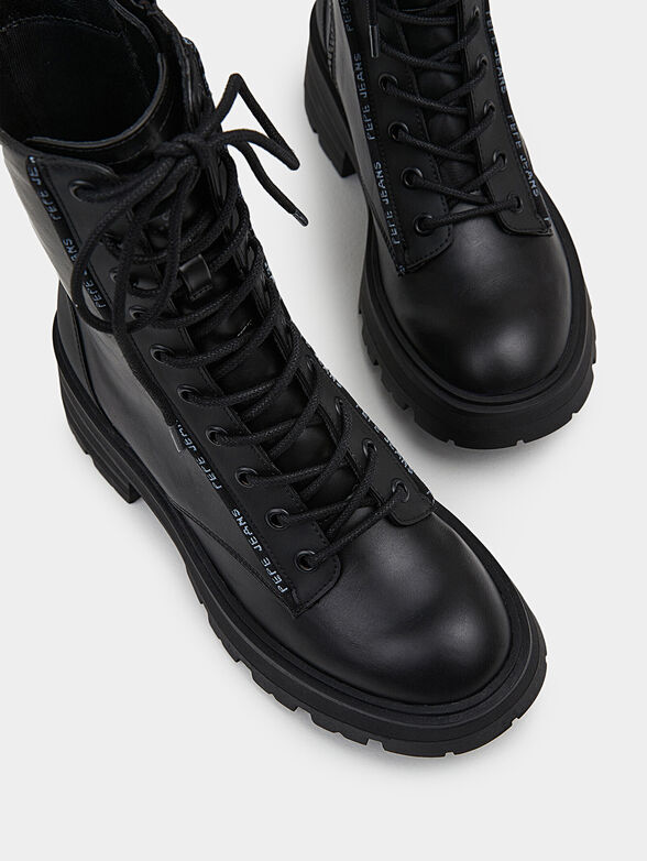 SODA ankle boots with logo detail and laces - 6