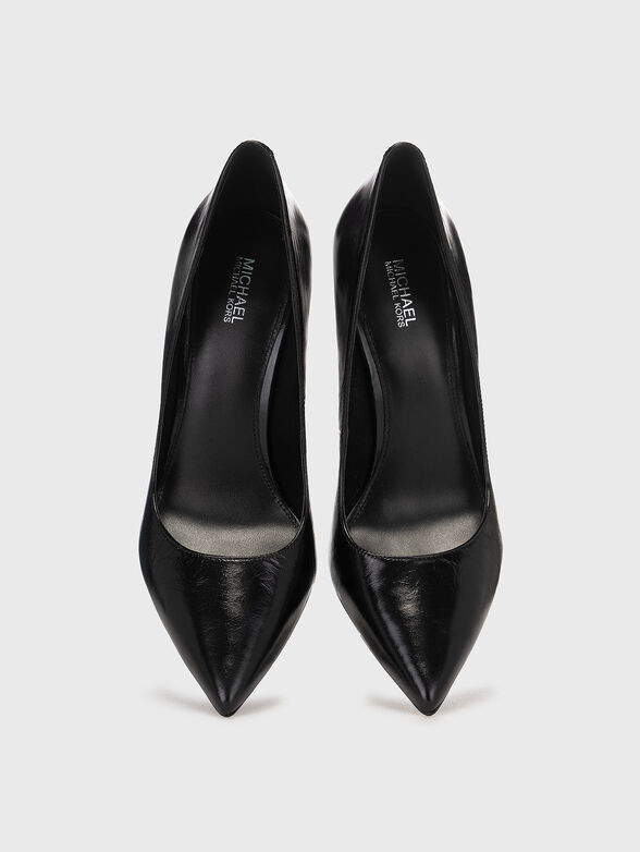 Black leather pumps - 6