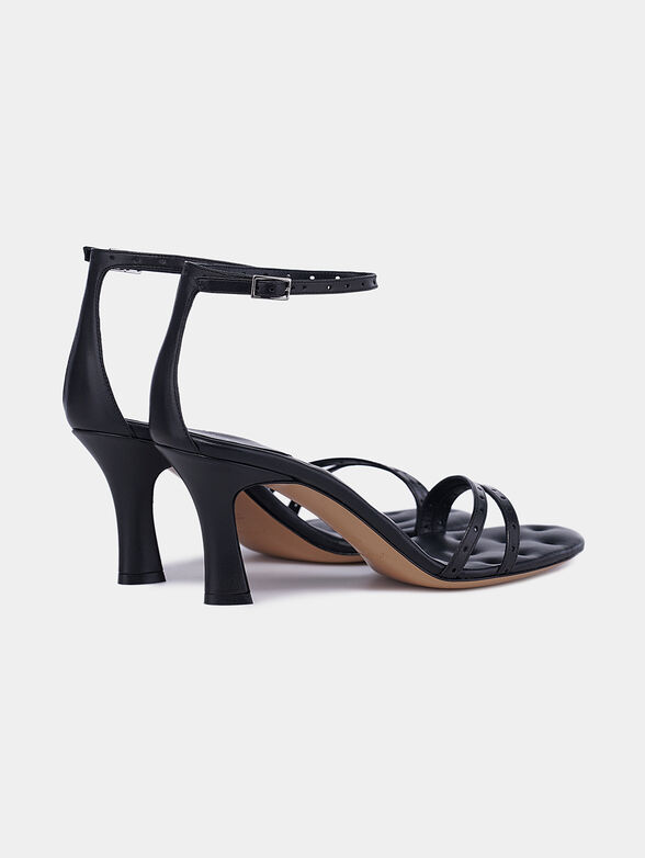 Leather sandals in black - 2