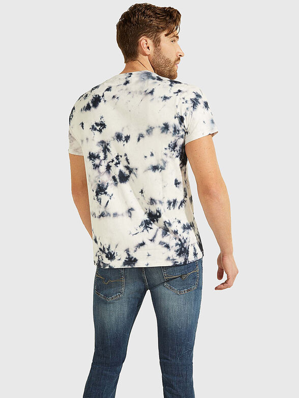 T-shirt with contrasting tie-dye print - 4