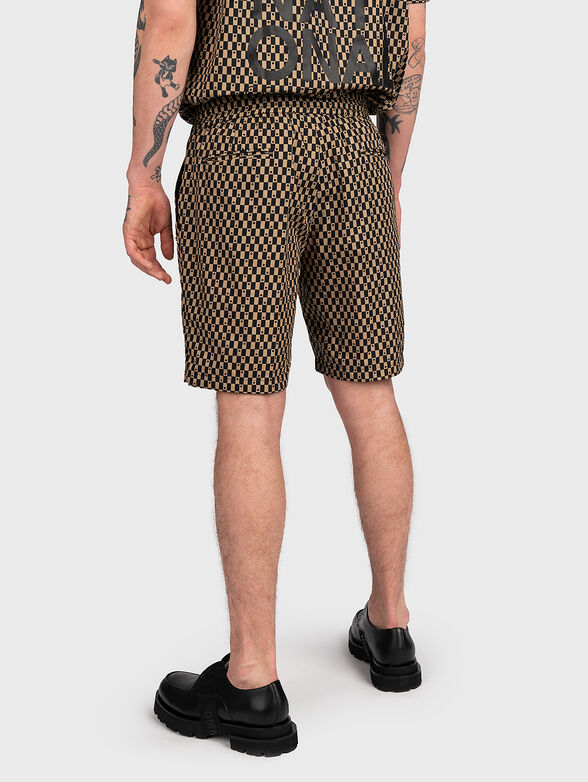 Shorts with plaid print - 2