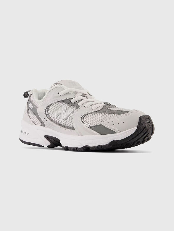 530 sports shoes with logo - 2