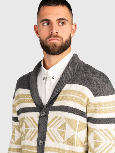 Jacquard button cardigan - 3