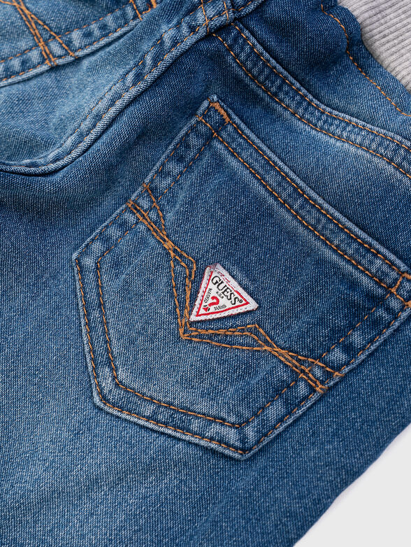 Blue jeans with embroidery - 2