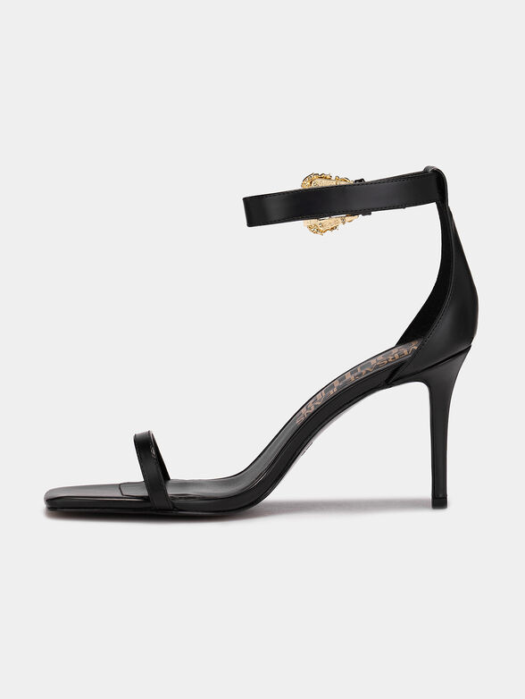 FONDO EMILY sandals with buckle in baroque style - 4