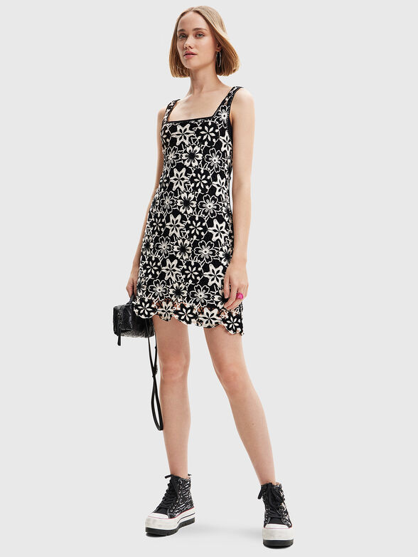 DAISIES dress with lace elements - 4