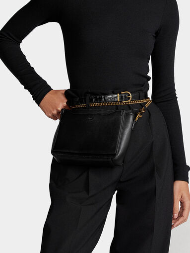 SLOANE black crossbody bag with golden chain - 5