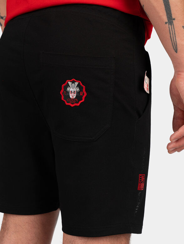 Shorts in black color - 4