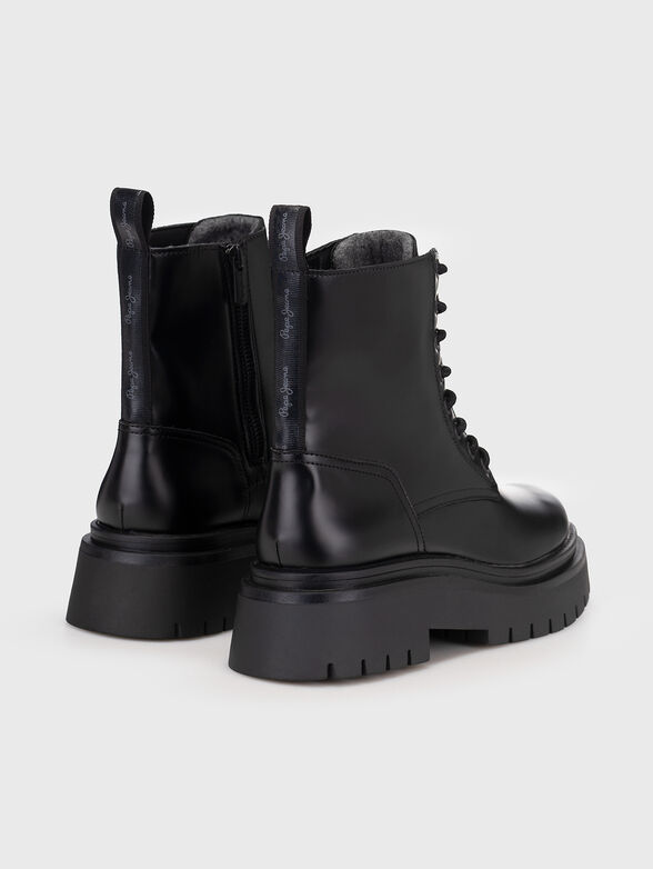 Black boots - 2