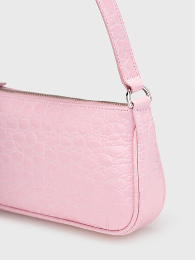 Leather bag with croc effect - 4
