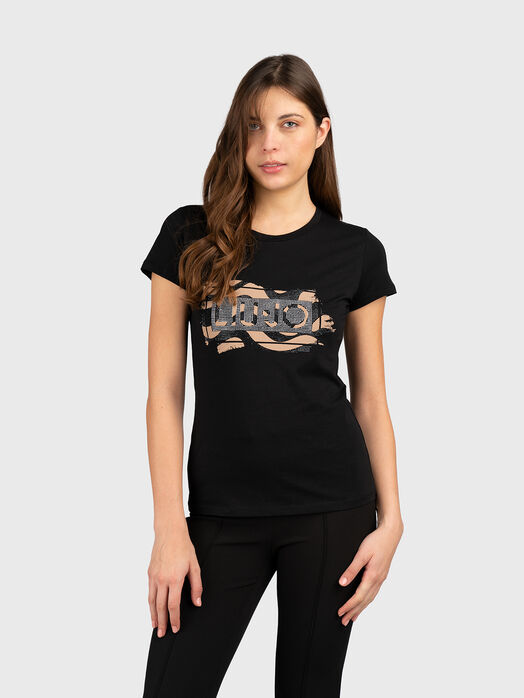 T-shirt with rhinestones