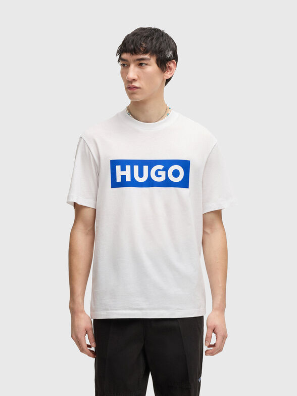 T-shirt with oval neckline - 1