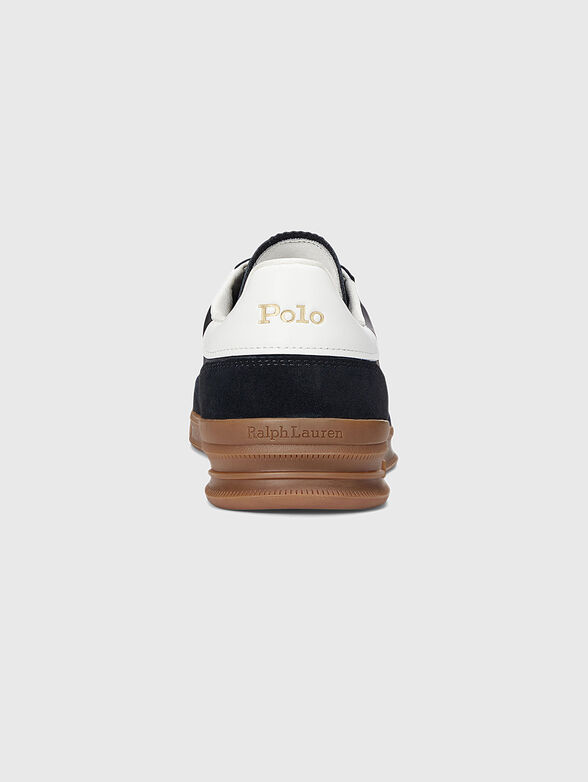Sports shoes with contrasting details - 2