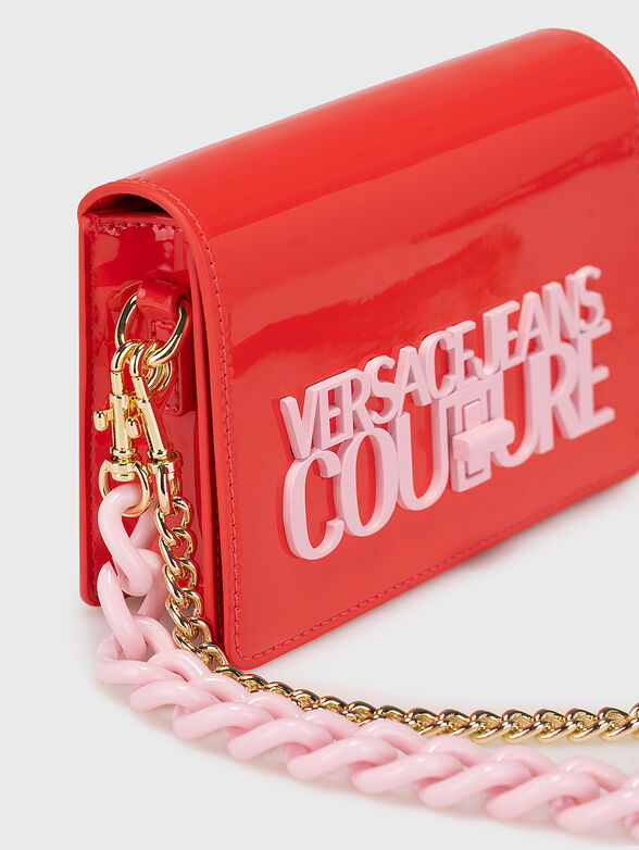 Red bag with logo accent - 5