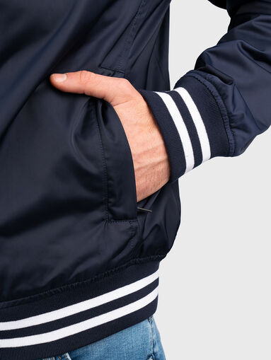 Black jacket with zip and logo patch - 4