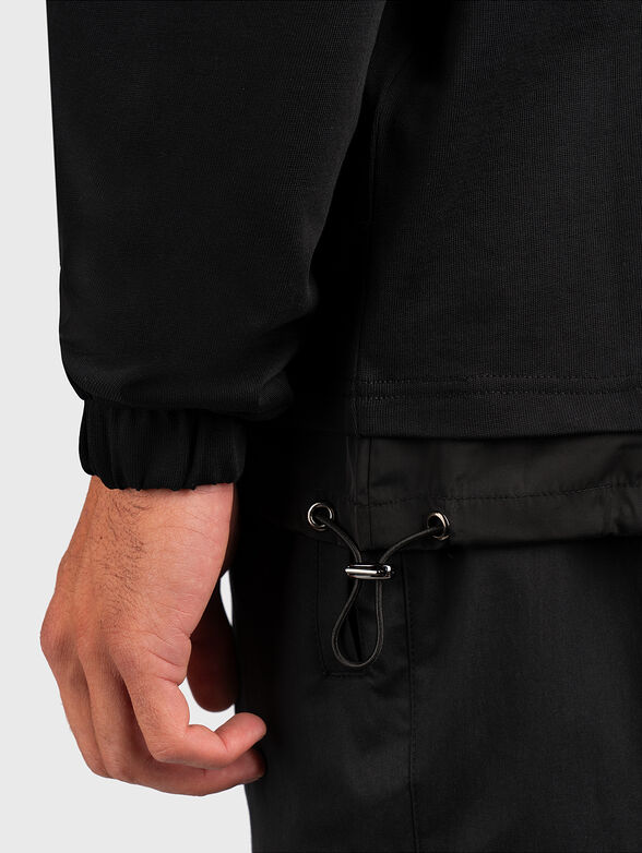 TERUEL black sweatshirt with accent pocket and logo - 4