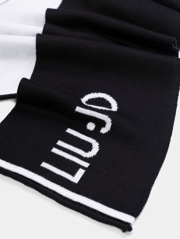 Knitted scarf - 2