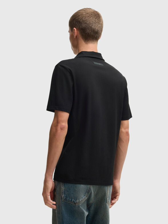 Polo shirt with short sleeves and logo - 3