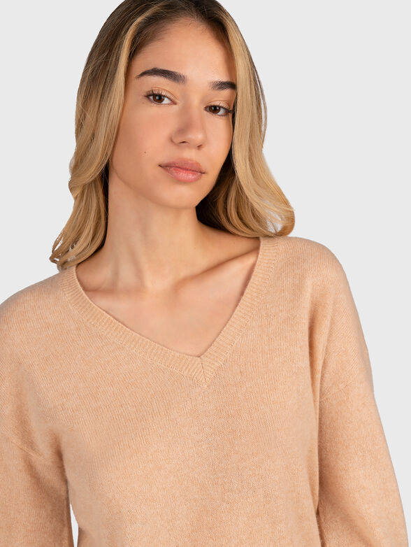 V-neck cashmere sweater - 4