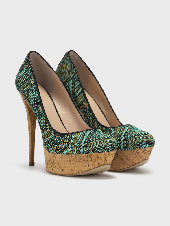 Heeled shoes in black color - 2