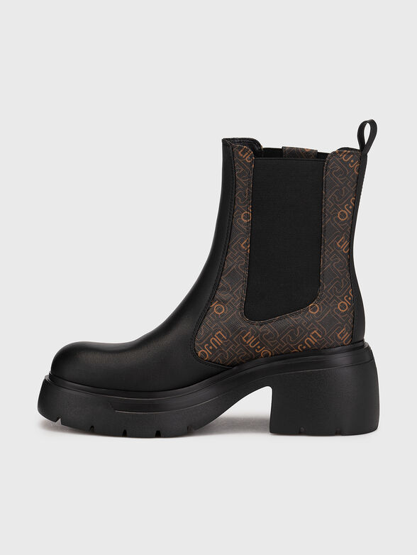 CARRIE 01 ankle boots with logo detail - 4