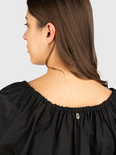 Cotton blouse with dropped shoulder - 5