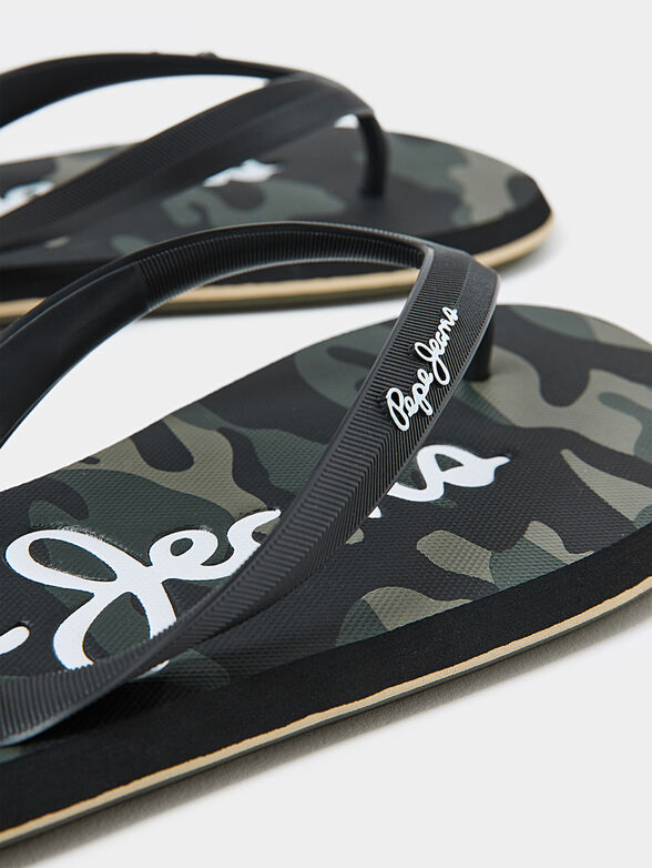 WHALE CAMO flip-flops - 5