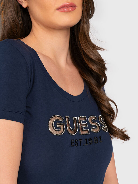Black T-shirt with shiny logo accent - 4