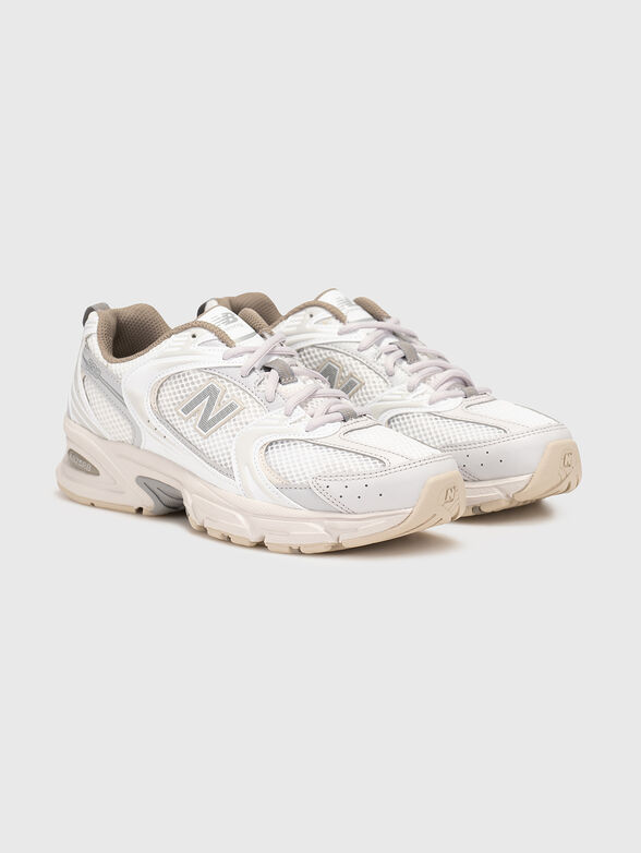 530 sports shoes with logo - 2