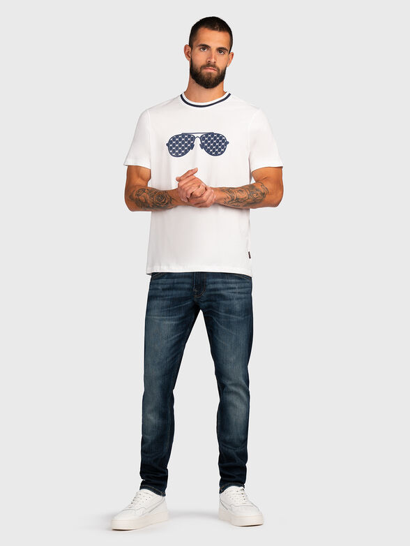 T-shirt with contrast print - 2