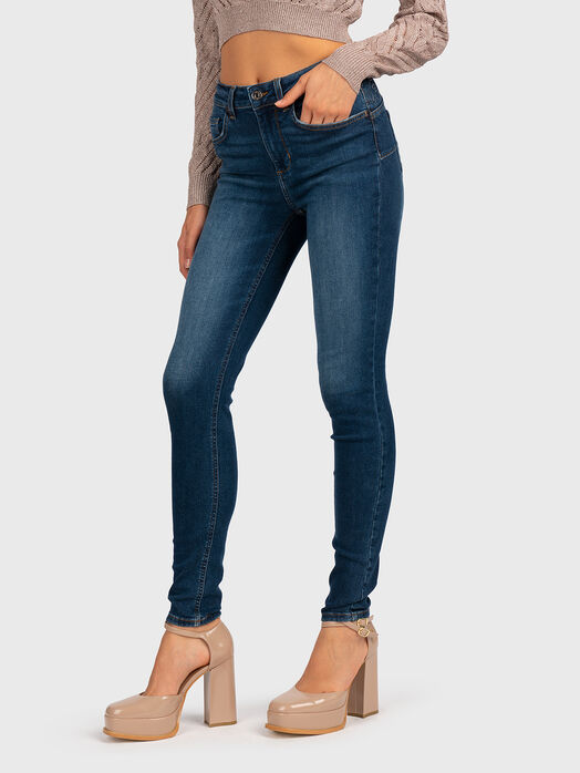 Black skinny jeans