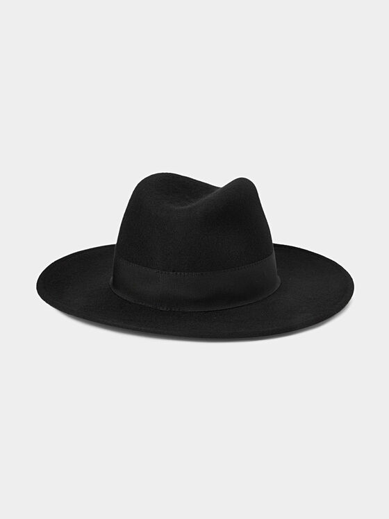 Μαύρο καπέλο με λογότυπο - 2