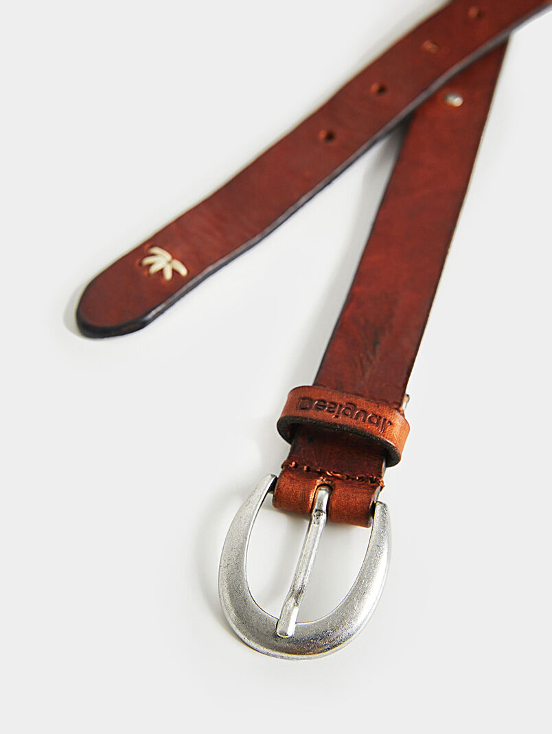 Belt with embroidered accents - 2
