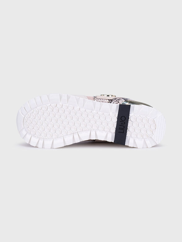 Pink sports shoes with glittering accents - 5