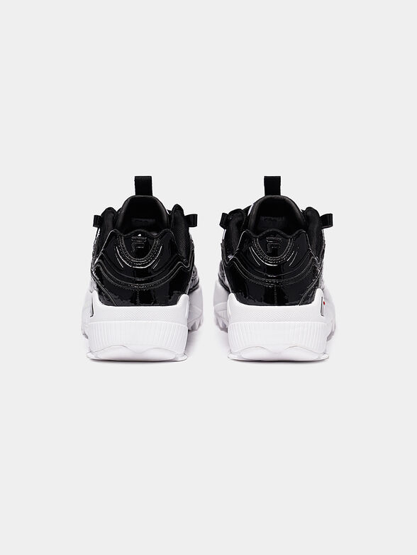 D-FORMATION Patent look sneakers - 4