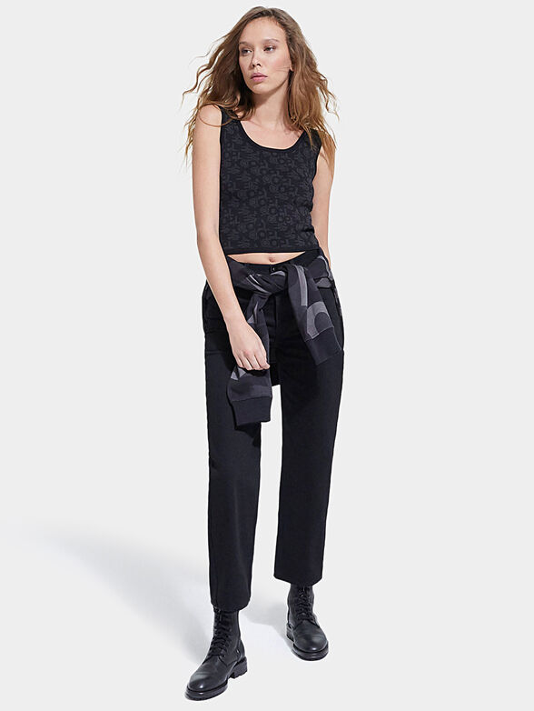 Black high-waisted jeans - 4
