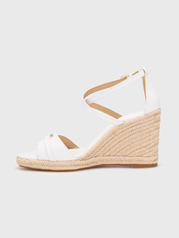 Leather platform sandals with logo - 4