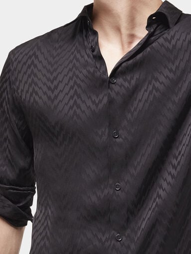 Black shirt with print - 4