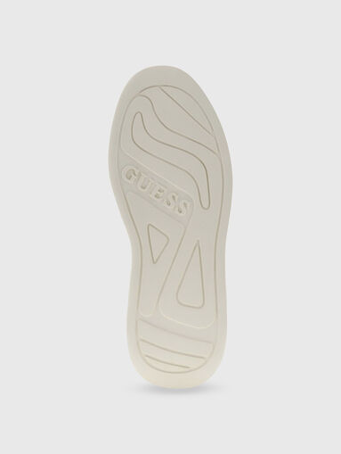 Sneakers with accent laces  - 4