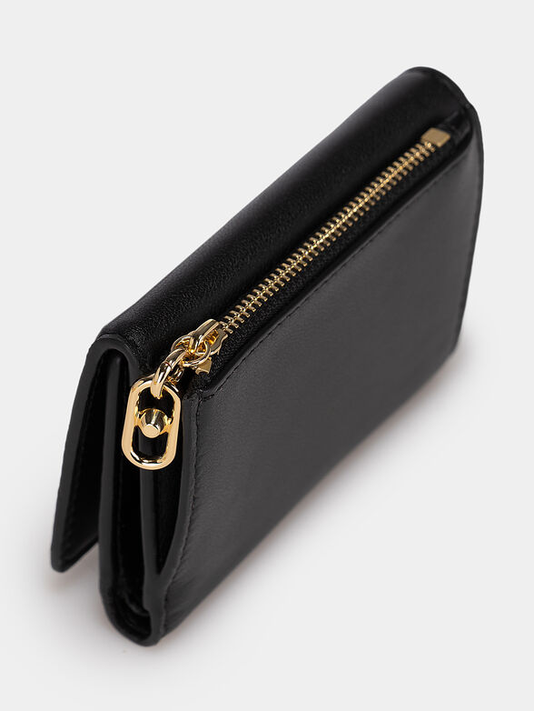 Small black purse with golden logo accent - 4