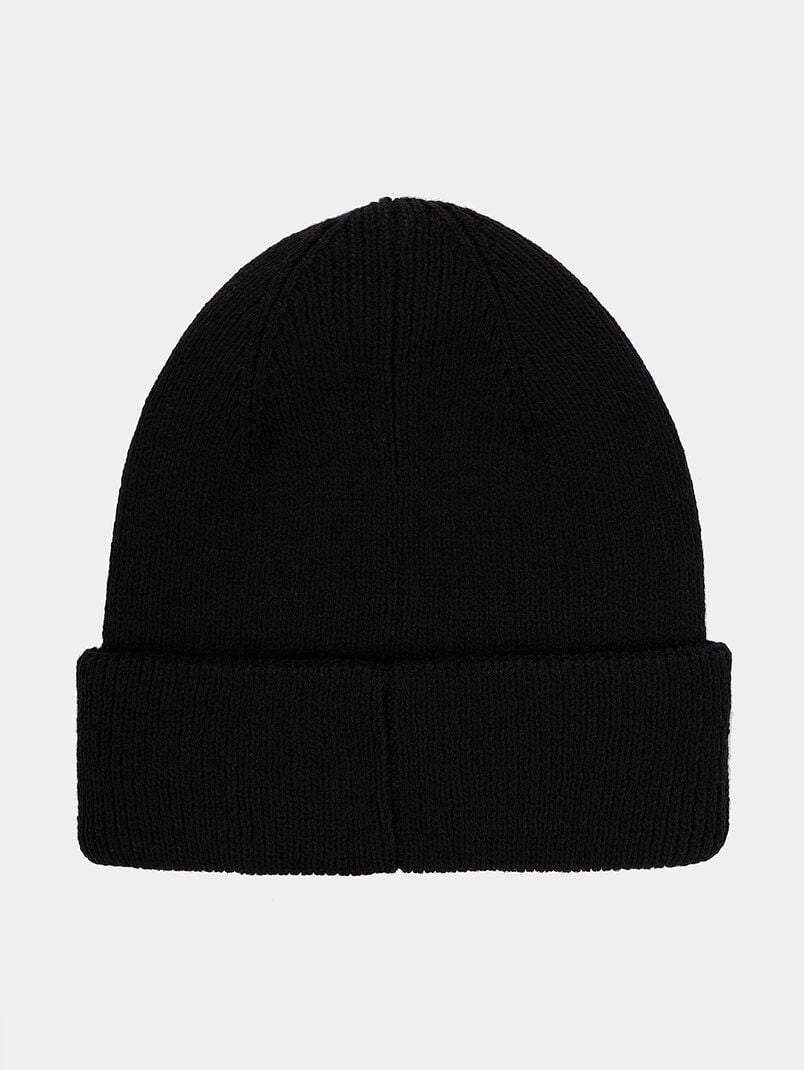 Unisex hat in black with logo patch - 3