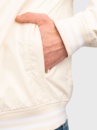 Black jacket with zip and logo patch - 4
